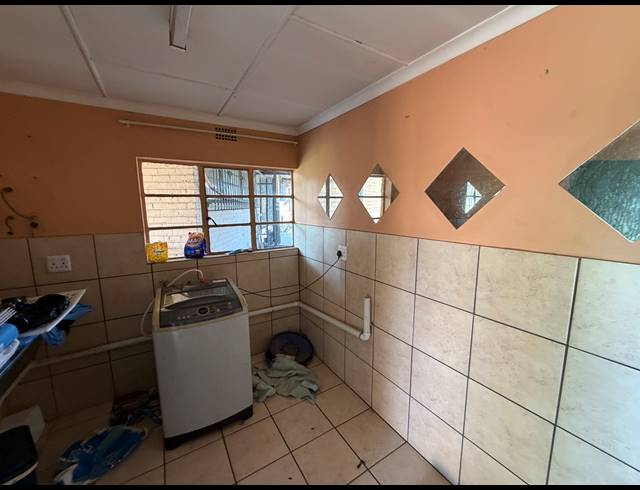 3 BEDROOM HOUSE FOR SALE IN DALVIEW